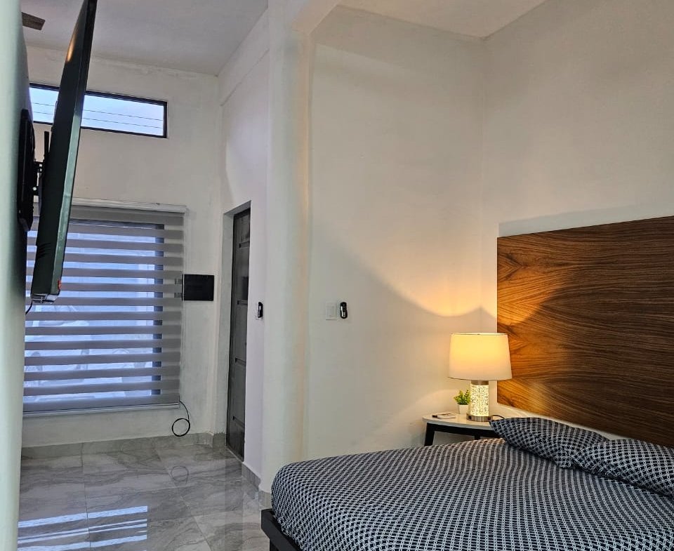 Estudio nuevo y amueblado premium en la Ejidal Sur