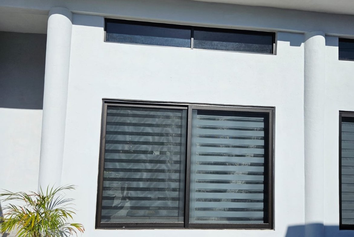 Estudio nuevo y amueblado premium en la Ejidal Sur