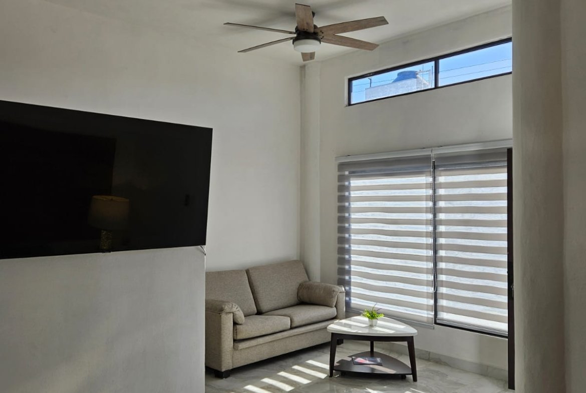 Estudio nuevo y amueblado premium en la Ejidal Sur