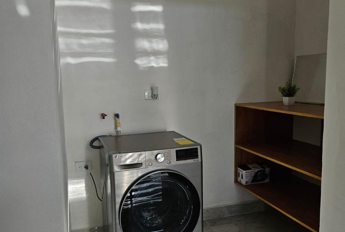 Estudio nuevo y amueblado premium en la Ejidal Sur